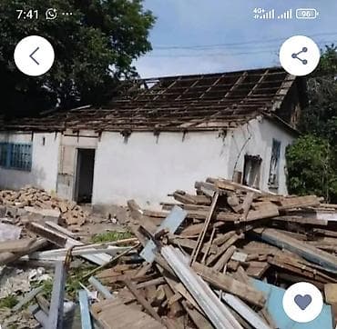 Лесо- и пиломатериалы: Строительные материалы после разборки здания - Деревянный — 1