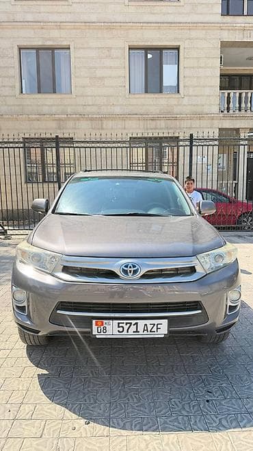 Toyota Highlander: 2012 г., 3.5 л, Автомат, Гибрид, Кроссовер — 3