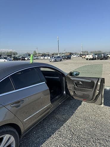 gx 470 2003: Volkswagen Passat CC: 2010 г., Купе — 7