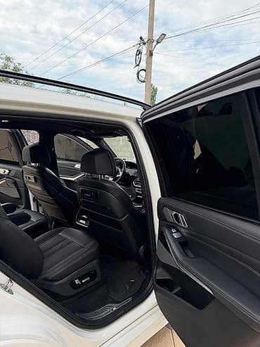 мотоцикл м8: BMW X7: 2021 г., Внедорожник — 8