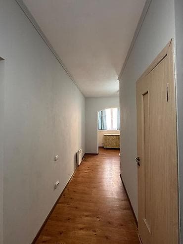 group: 2 комнаты, 53 м², 106 серия улучшенная, 1 этаж, Косметический ремонт — 2