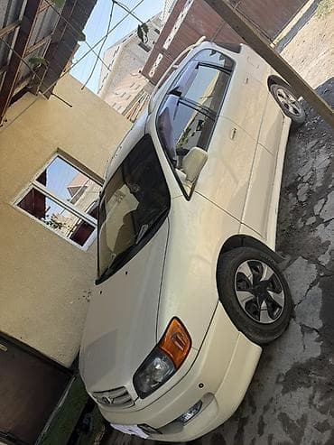 n max: Toyota Ipsum: 1999 г., 2 л, Автомат, Бензин, Минивэн — 1