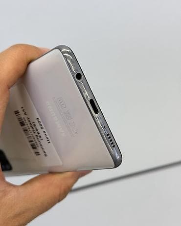 самсунг 22 ултира: Samsung Galaxy A51, Б/у, 64 ГБ, цвет - Белый, 2 SIM — 4