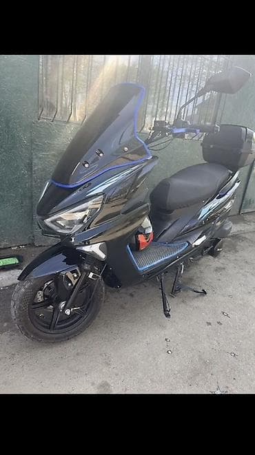 z maks скутер: Макси-скутер 150 куб. см, Бензин, Б/у — 5