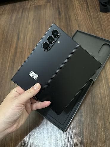 чоппер самсунг: Samsung Galaxy Fold, Новый, 256 ГБ, цвет - Черный — 1