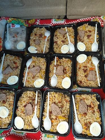 готовая еда: Плов в индивидуальных контейнерах плов 1 кг +шакарап 1 вах 2400 — 2