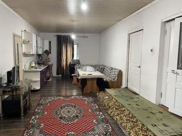 дом на ошском рынке: Дом, 156 м², 6 комнат, Собственник — 5