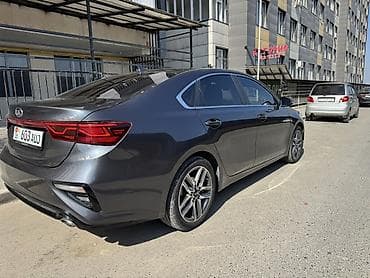 shevrole cruze: Kia K3: 2018 г., 1.6 л, Вариатор, Бензин, Седан — 3