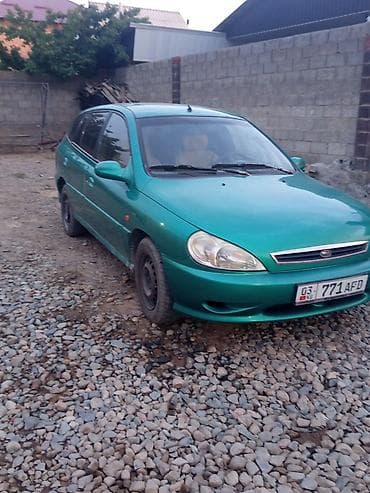Kia K3: 2003 г., 1.3 л, Механика, Бензин, Седан