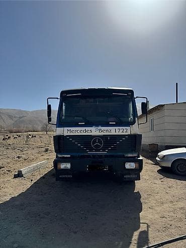 минаю на камаз: Mercedes-Benz : 1992 г., Механика, Дизель — 1
