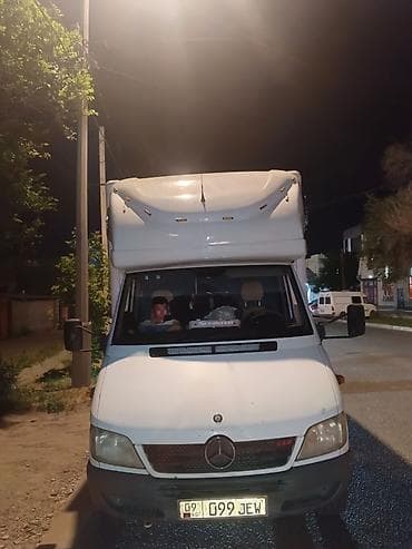 mersedes atego: Легкий грузовик, Mercedes-Benz — 1
