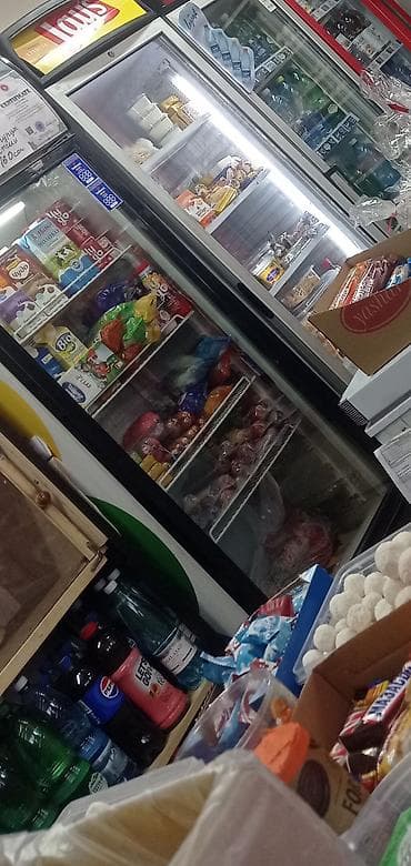 Промышленная химия: Магазин срочно арендага берилет,товар и оборудование сатылат,500000мин — 4