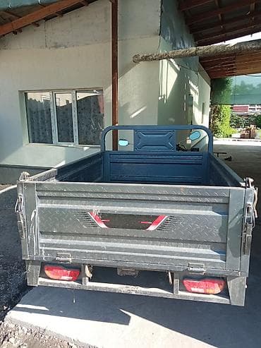 cf moto квадроциклы: Грузовой трицикл (мото-трицикл) с бортовой платформой Описание: - — 4