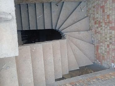 aloe vera: Бетонная лестница Для дома, Форма лестницы: Винтовая — 5