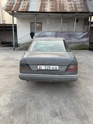 mini jack: Mercedes-Benz W124: 1991 г., 2.9 л, Ручные, Дизель, Седан — 6