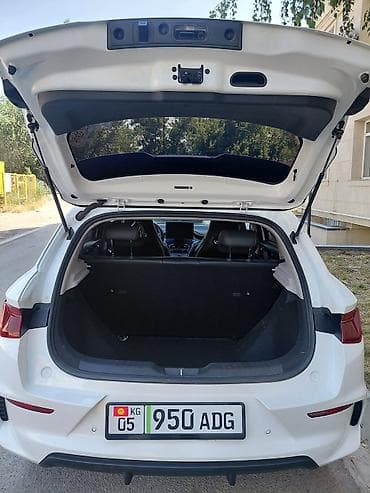 белый byd e2: BYD E2: 2024 г., Электромобиль, Хэтчбэк — 5