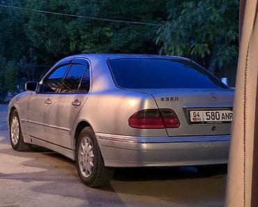 авто товары: Mercedes-Benz E-Class: 2001 г., 3.2 л, Механика, Бензин, Седан — 3