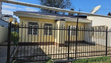 сдаю дом в пригородном: Сдаю в аренду под офис. Отдельно стоящее здание с огражденной — 2