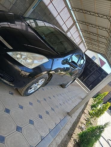step 2: Toyota WISH: 2004 г., 1.8 л, Автомат, Бензин, Минивэн — 5