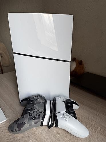 nintendo switch бу: Игровая консоль Sony PlayStation 5 (белая) с двумя беспроводными — 1