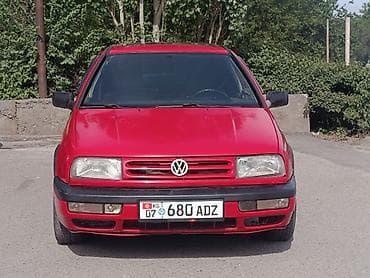 Volkswagen Vento: 1992 г., 1.8 л, Механика, Бензин, Седан