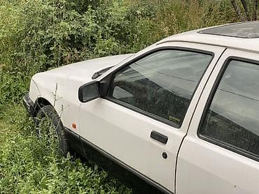 сиерра: Ford Sierra: 1991 г., 2 л, Механика, Лифтбек — 2