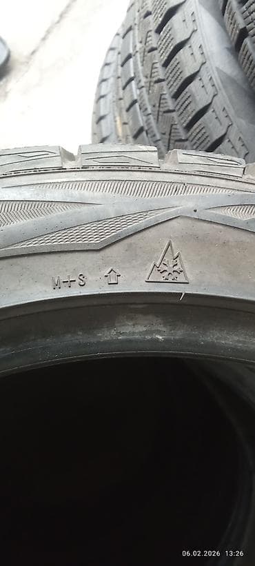 sprinter 4 4: Шины 215 / 45 / R 17, Всесезонная, Б/у, Комплект, Легковые, Япония, Dunlop — 6