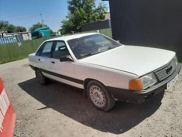 бампер на ауди 100: Audi 100: 1989 г., 2 л, Механика, Бензин, Седан — 5