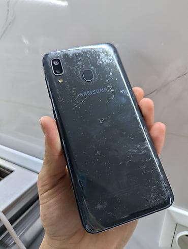 s23 plus: Samsung Galaxy A20, Б/у, 32 ГБ, цвет - Зеленый, 2 SIM — 1