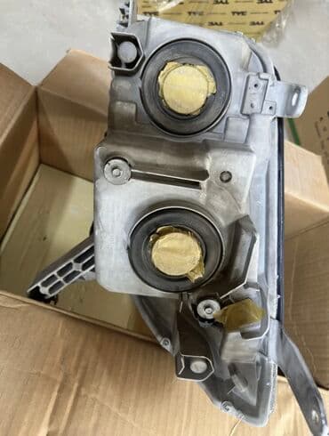 купить металлоискатель бу в бишкеке: Комплект передних фар Б/у, Оригинал — 5