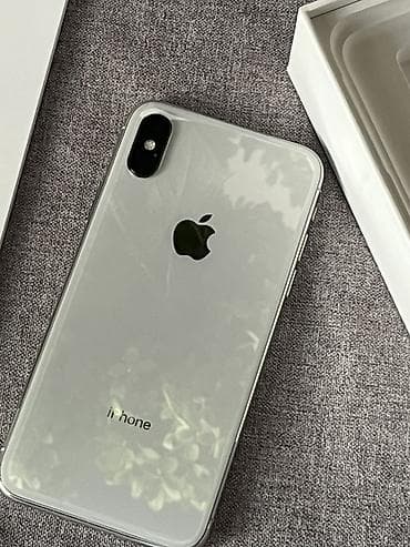 fold 4: IPhone X, цвет Silver - Экран 5.8" Super Retina OLED (2436×1125) — 3
