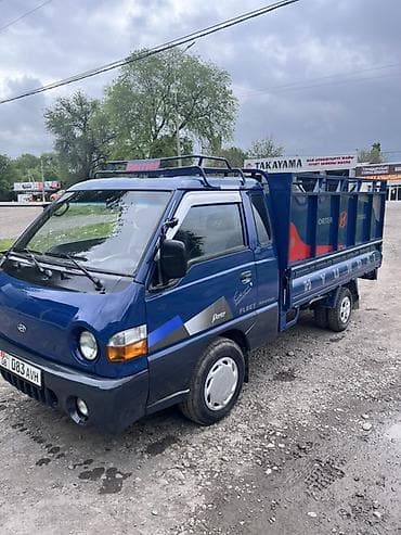 mazda 323: Легкий грузовик, Hyundai, Стандарт — 3