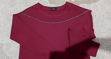 50 размер: Кофта бардовая,ближе темно фиолетового цвета,700сом,размер — 2