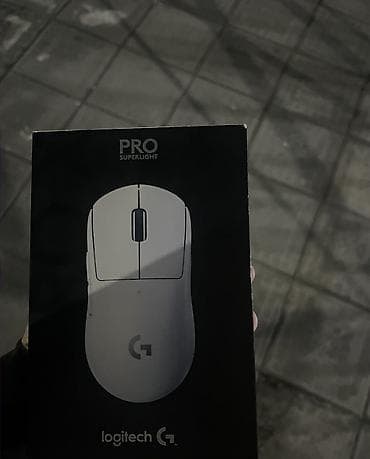 Игровая беспроводная мышь Logitech G Pro X Superlight (белая) -