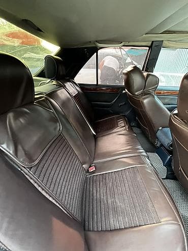 audi v8: Mercedes-Benz W124: 1994 г., 2 л, Автомат, Газ, Седан — 4