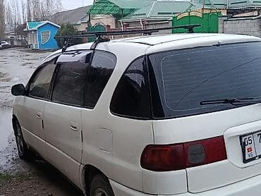 Продажа авто: Toyota Ipsum: 1997 г., 0.2 л, Автомат, Бензин, Минивэн — 4
