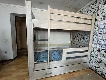 Двухъярусная детская кровать, Б/у, ЛДСП, цвет - Бежевый