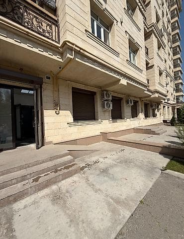некая: Аренда офисов, 300 м², В жилом комплексе, С отдельной кухней, С оборудованием, С отдельным входом — 1