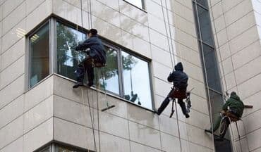 фасадных работ высотные: Ремонт фасада, Утепление фасада, Фасадный декор Больше 6 лет опыта — 3