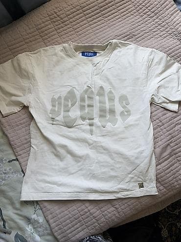 Футболка, Классическая модель, Хлопок, XS at lalafo.kg Футболка, Классическая модель, Хлопок, XS