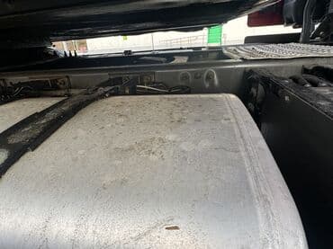 daf xf: Тягач, Volvo — 4