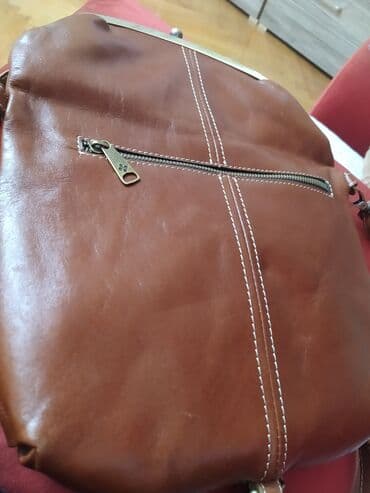 Атайын кийим: Новая кожаная сумка фирменная с Америки,на поцелуйчиках можно носить — 3