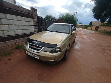 Унаа: Daewoo Nexia: 2012 г., 1.5 л, Кол менен иштөөчү, Бензин, Седан — 1