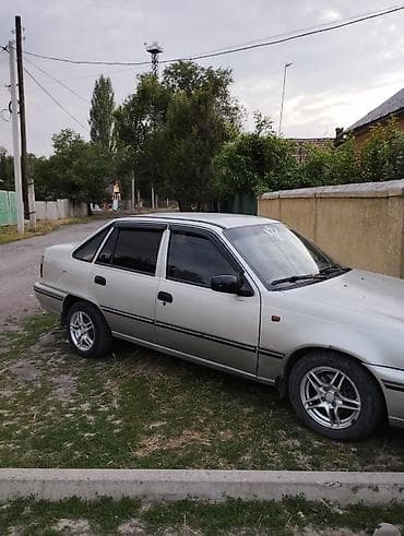 Daewoo Nexia: 2005 г., Седан — 5