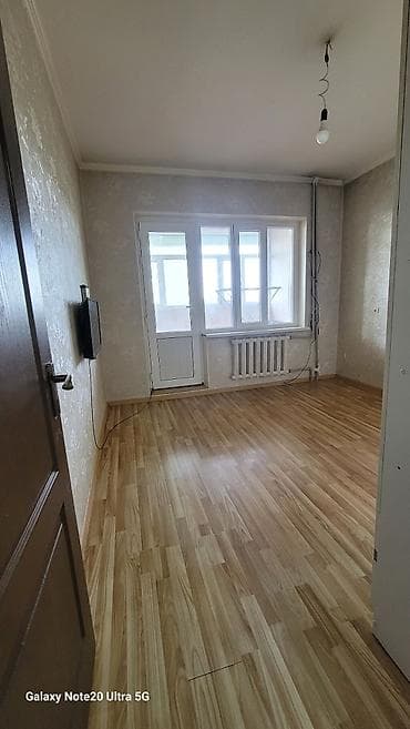 продаю квартиру 25000: 3 комнаты, 63 м², 105 серия, 4 этаж — 2