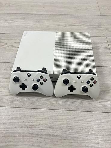 xbox: купить: Игровая консоль Xbox One S (белая) + 2 беспроводных геймпада - — 1
