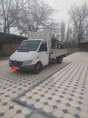 mercedesbenz унаа: Жеңил жүк ташуучу унаа, Mercedes-Benz, Стандарт, 3 т, Колдонулган — 1