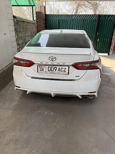 тайлта прадо: Toyota Camry: 2018 г., Автомат, Бензин, Седан — 2