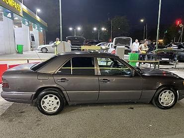 e34 540: Mercedes-Benz W124: 1994 г., 2.2 л, Механика, Бензин, Седан — 5