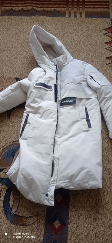 Плащи: Белая зимняя куртка покупал в москве хорошего качества — 2
